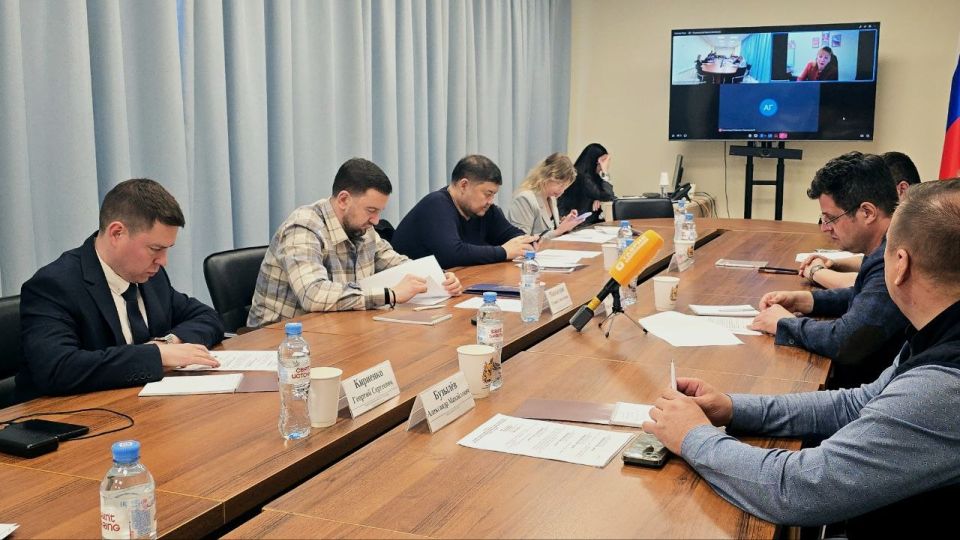 Рабочий визит директора Департамента развития внутренней торговли Минпромторга России Никиты Кузнецова в регион стал важным событием для развития торговли Рабочий визит директора Департамента развития внутренней торговли Минпромторга России Никиты Кузнецова в регион стал важным событием для развития торговли
