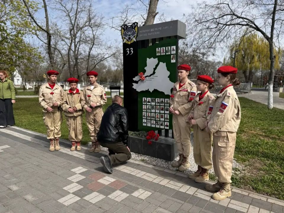 Представители московского Фонда инвалидов войн и военной травмы исполнили патриотические композиции, посвященные памяти павших воинов Представители московского Фонда инвалидов войн и военной травмы исполнили патриотические композиции, посвященные памяти павших воинов
