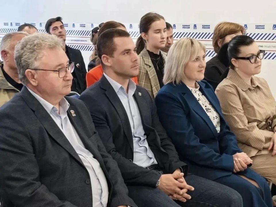 В Штабе общественной поддержки Единой России подвели итоги конкурса среди домов культуры и детских школ искусств Херсонской области В Штабе общественной поддержки Единой России подвели итоги конкурса среди домов культуры и детских школ искусств Херсонской области