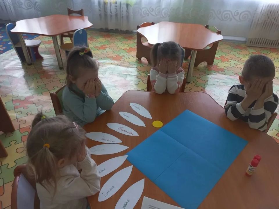 В Тавричанском детском саду "Ромашка" прошла неделя психологии В Тавричанском детском саду "Ромашка" прошла неделя психологии