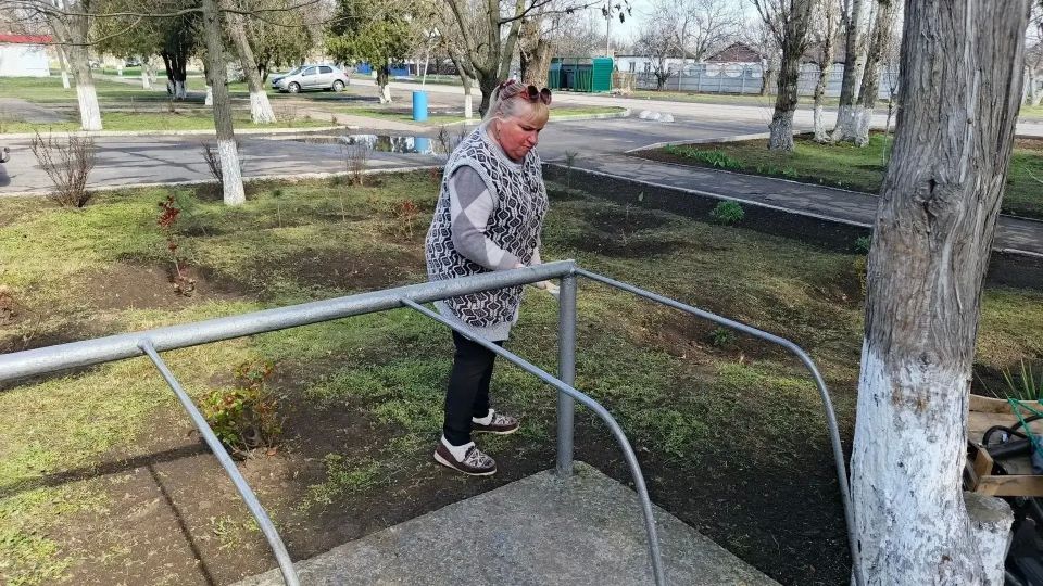 Весеннее преображение Новоалексеевки: сотрудники администрации вышли на субботник Весеннее преображение Новоалексеевки: сотрудники администрации вышли на субботник