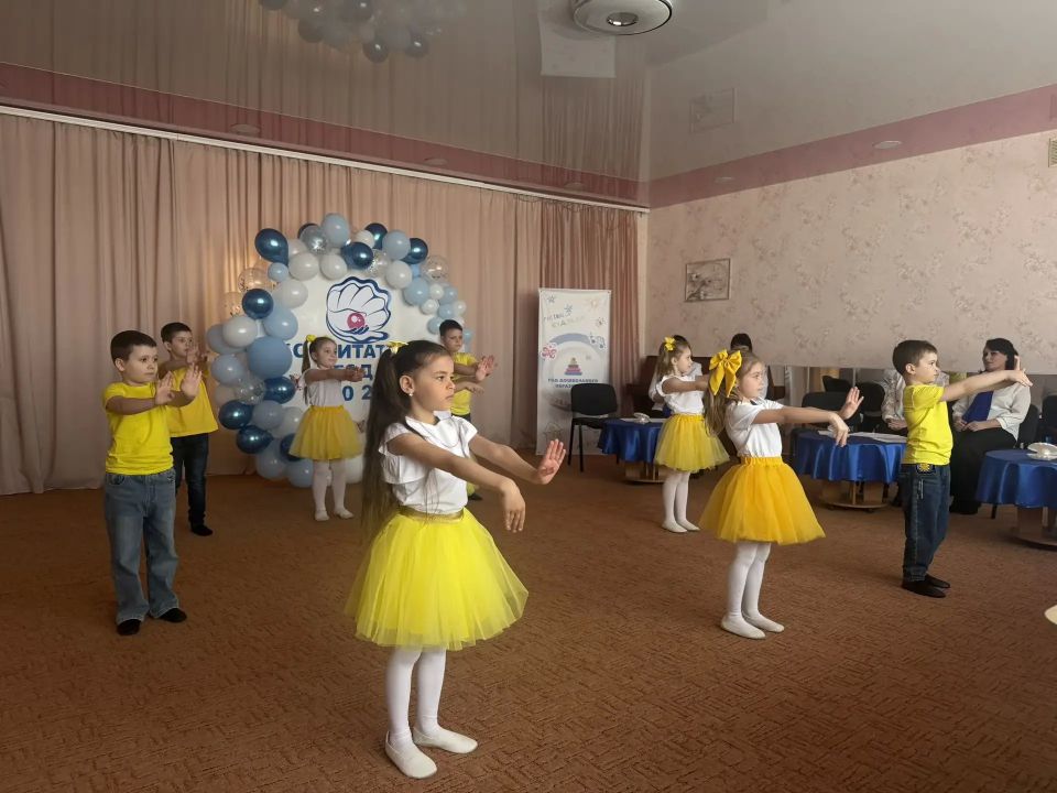 В Херсонской области состоялся региональный этап Всероссийского профессионального конкурса «Воспитатель года России» В Херсонской области состоялся региональный этап Всероссийского профессионального конкурса «Воспитатель года России»