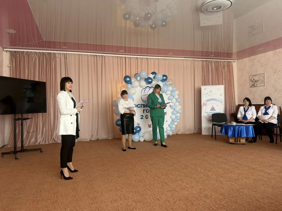 В Херсонской области состоялся региональный этап Всероссийского профессионального конкурса «Воспитатель года России» В Херсонской области состоялся региональный этап Всероссийского профессионального конкурса «Воспитатель года России»
