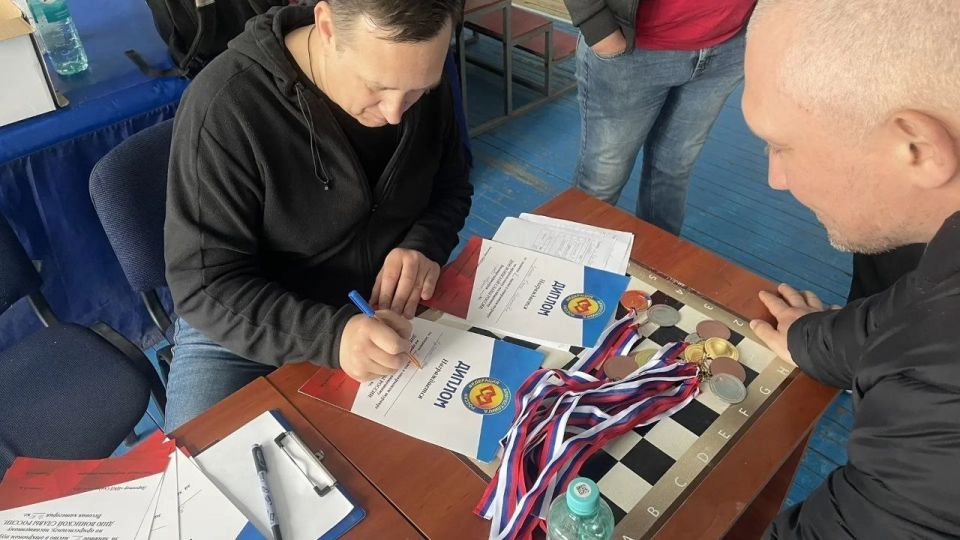 Открытый турнир по армрестлингу в Скадовске Открытый турнир по армрестлингу в Скадовске