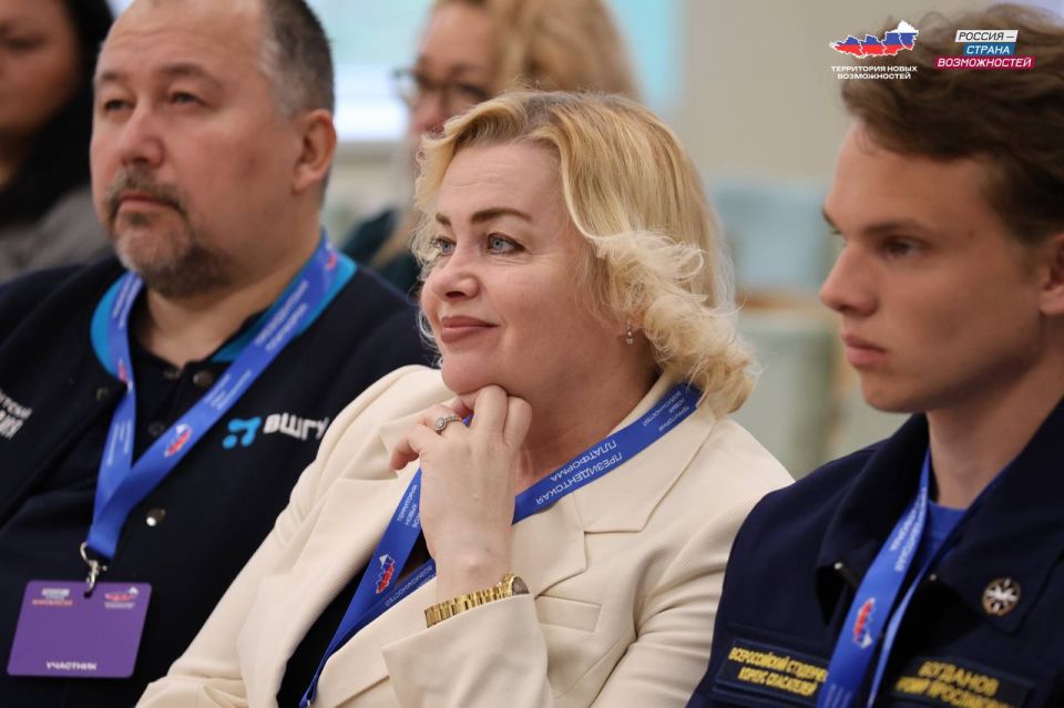 Здесь формируют будущее: в Геническе стартовала программа «Территория новых возможностей» Здесь формируют будущее: в Геническе стартовала программа «Территория новых возможностей»