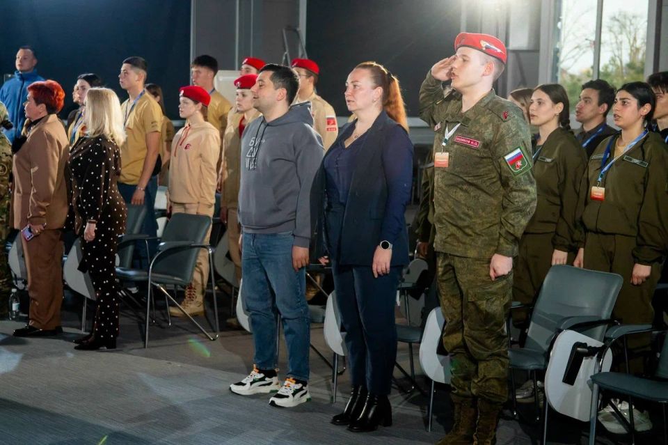 Форум «Задавай шаг и действуй!» стал площадкой для активной молодёжи Херсонской области Форум «Задавай шаг и действуй!» стал площадкой для активной молодёжи Херсонской области