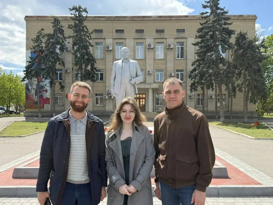 Рамиль Замалетдинов: Большая благодарность региональному отделению организации «Движение Первых» которые выразили солидарность памяти Владимира Ильича Рамиль Замалетдинов: Большая благодарность региональному отделению организации «Движение Первых» которые выразили солидарность памяти Владимира Ильича