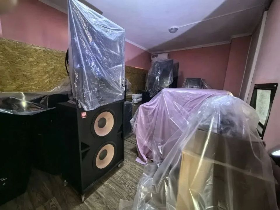 В селе Круглоозерка проинспектирован ход капитального ремонта Дома культуры В селе Круглоозерка проинспектирован ход капитального ремонта Дома культуры