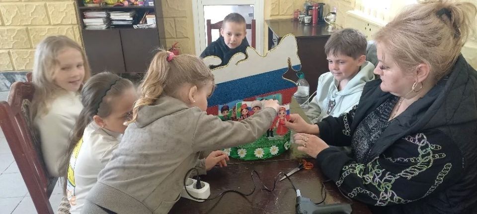 Яркий символ единства создали ребята в Плавском! Яркий символ единства создали ребята в Плавском!