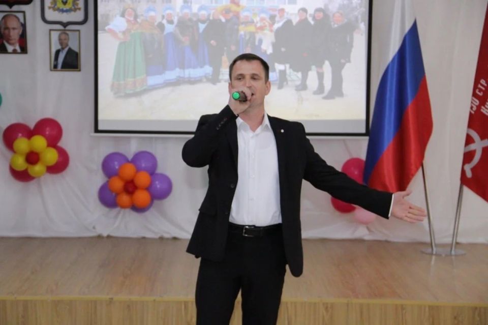 Чаплинский округ отметил День местного самоуправления! Чаплинский округ отметил День местного самоуправления!