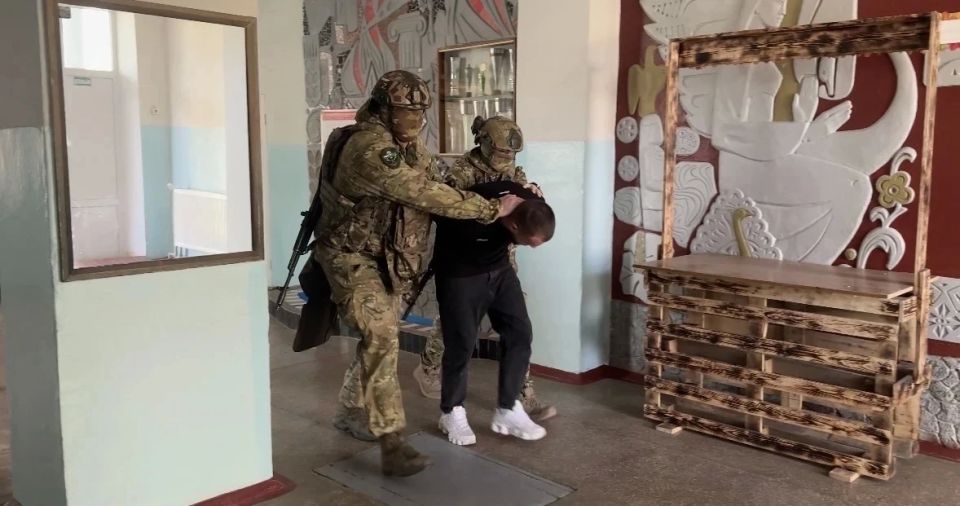 В образовательных организациях Херсонской области прошли Всероссийские учения по действиям при террористических угрозах В образовательных организациях Херсонской области прошли Всероссийские учения по действиям при террористических угрозах