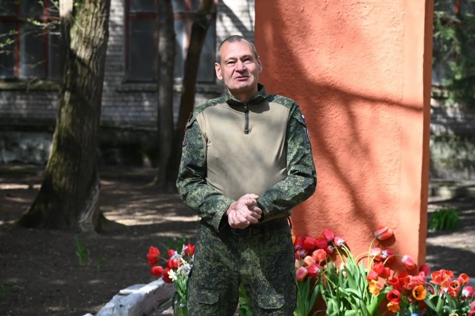В Скадовске почтили память Ленина в 156-ю годовщину со дня его рождения В Скадовске почтили память Ленина в 156-ю годовщину со дня его рождения