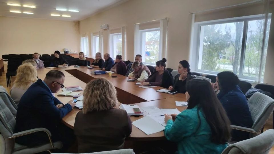Заседание комиссии по делам несовершеннолетних в Скадовском округе Заседание комиссии по делам несовершеннолетних в Скадовском округе
