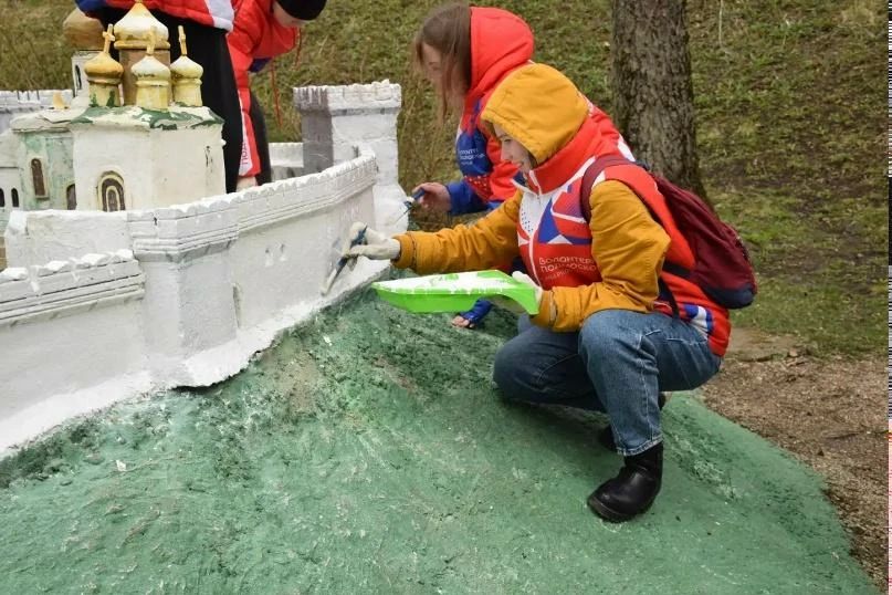 Более 10 тысяч мероприятий пройдёт по всей России во время Всероссийской недели субботников «Мы за чистоту»! Более 10 тысяч мероприятий пройдёт по всей России во время Всероссийской недели субботников «Мы за чистоту»!