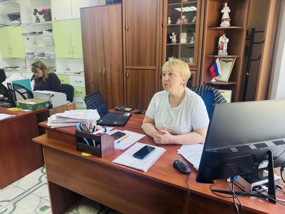 Зампред правительства Херсонской области Сергей Черевко проинспектировал центры соцобслуживания в Геническом округе Зампред правительства Херсонской области Сергей Черевко проинспектировал центры соцобслуживания в Геническом округе
