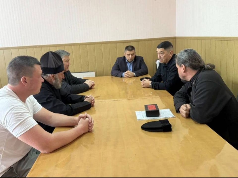Энвер Абдураимов: Провёл встречу с представителями епархии и скорой помощи по вопросам оснащения и взаимодействия Энвер Абдураимов: Провёл встречу с представителями епархии и скорой помощи по вопросам оснащения и взаимодействия