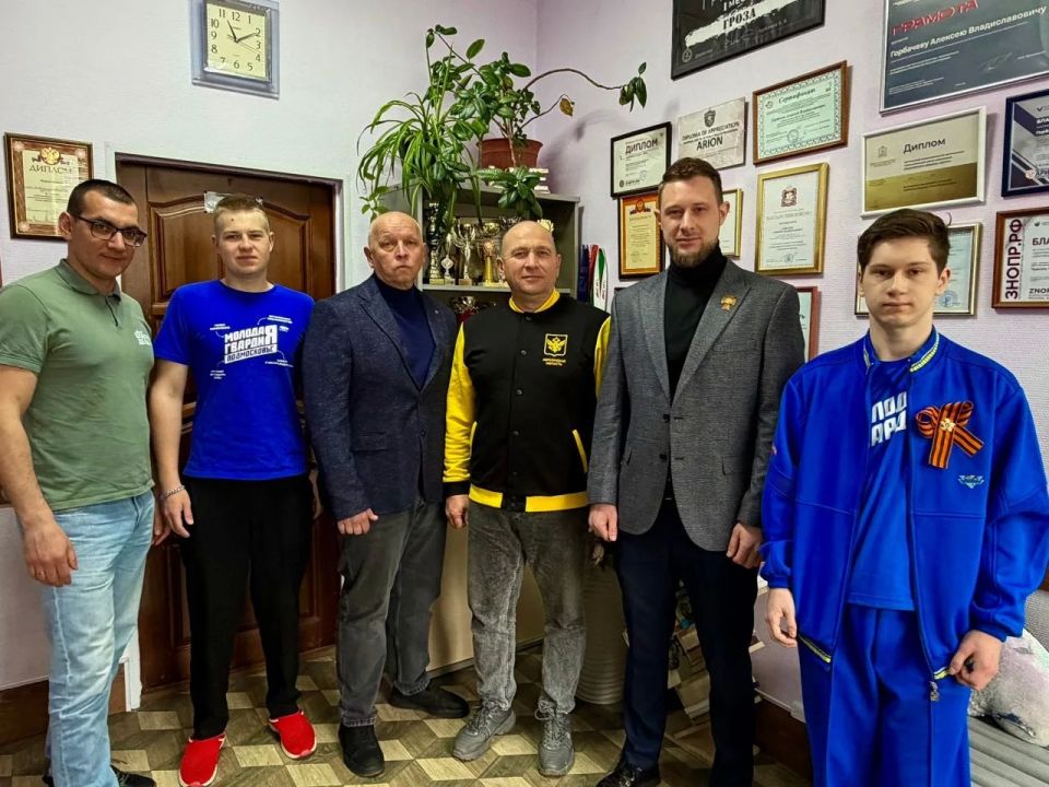Продолжаем серию рабочих поездок: встреча с героями и благодарность за поддержку! Продолжаем серию рабочих поездок: встреча с героями и благодарность за поддержку!