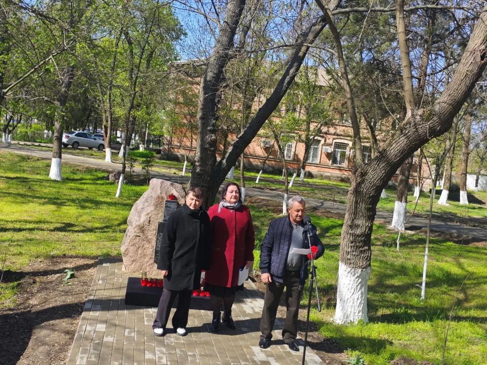 День памяти погибших в радиационных авариях и катастрофах День памяти погибших в радиационных авариях и катастрофах