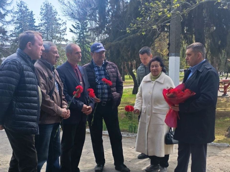 В Каланчаке прошли памятные мероприятия ко Дню памяти жертв Чернобыльской катастрофы В Каланчаке прошли памятные мероприятия ко Дню памяти жертв Чернобыльской катастрофы