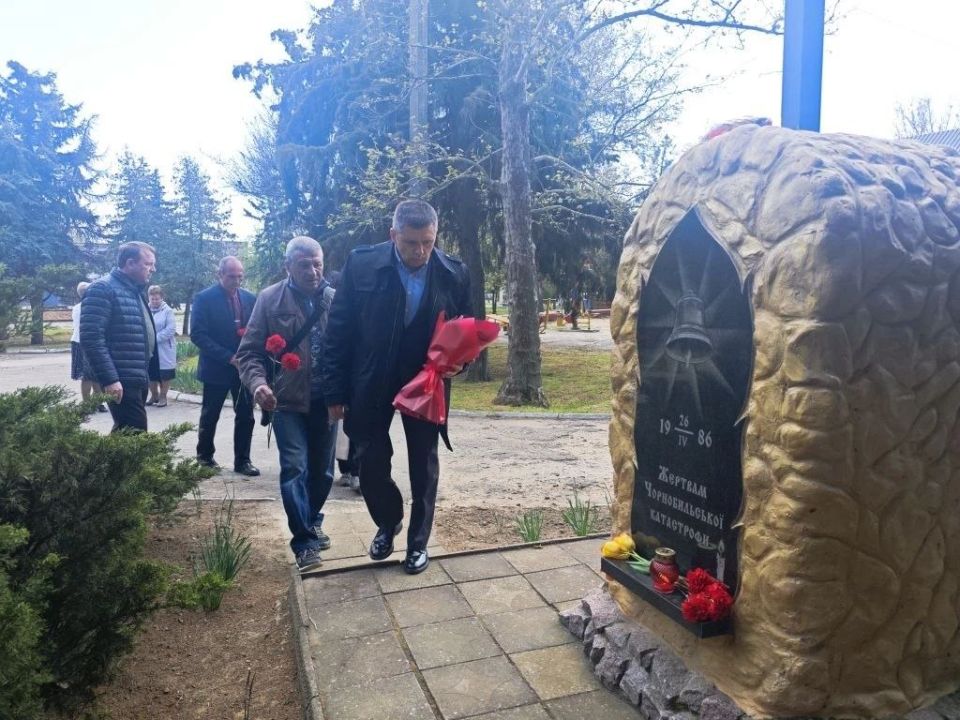 В Каланчаке прошли памятные мероприятия ко Дню памяти жертв Чернобыльской катастрофы В Каланчаке прошли памятные мероприятия ко Дню памяти жертв Чернобыльской катастрофы