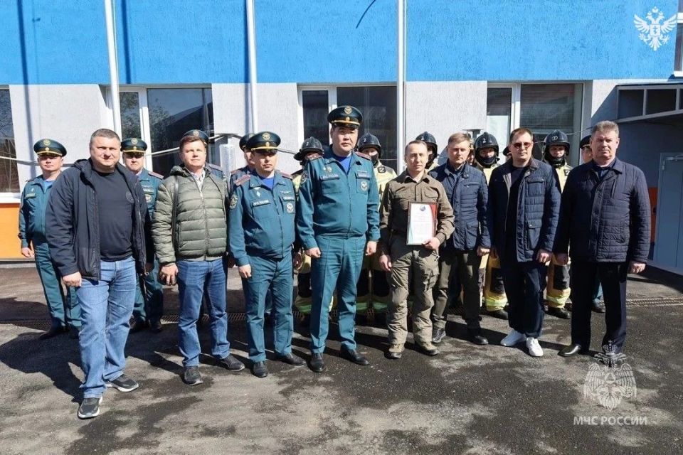 В посёлке Новотроицкое после капитального ремонта открылась пожарно-спасательная часть В посёлке Новотроицкое после капитального ремонта открылась пожарно-спасательная часть