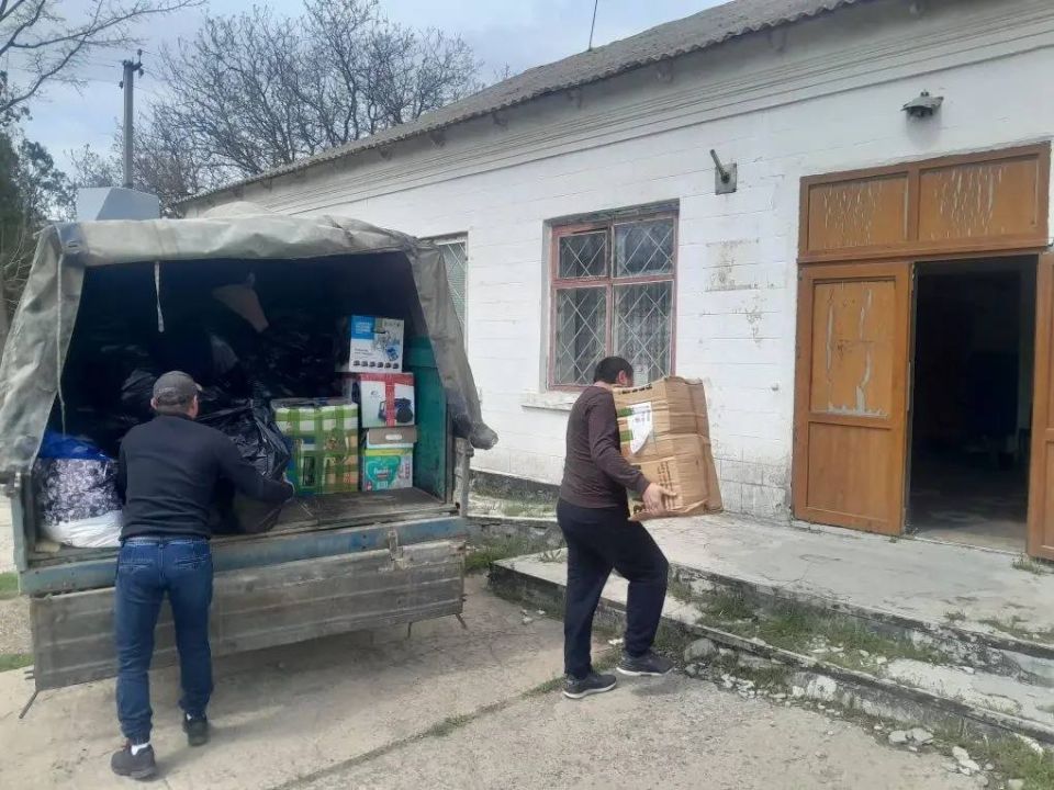 Детям Ивановского муниципального округа передали теплые вещи Детям Ивановского муниципального округа передали теплые вещи