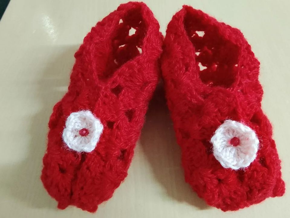 Рукодельница из Дудчино Любовь Вакуловская проводит в местном Доме культуры творческие мастер-классы Рукодельница из Дудчино Любовь Вакуловская проводит в местном Доме культуры творческие мастер-классы