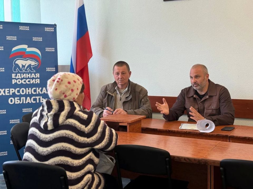 Открытый диалог: партия слышит людей Открытый диалог: партия слышит людей