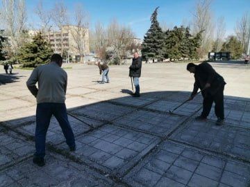 Александр Дудка: Вместе за чистоту: Субботник на Набережной и у ЦКД Александр Дудка: Вместе за чистоту: Субботник на Набережной и у ЦКД