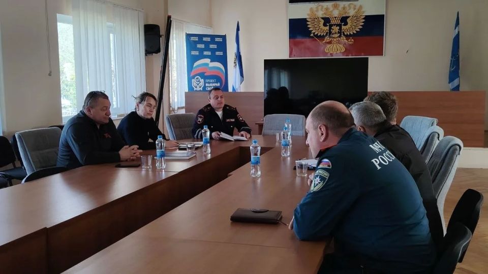 Внеочередное заседание комиссии по безопасности дорожного движения Внеочередное заседание комиссии по безопасности дорожного движения