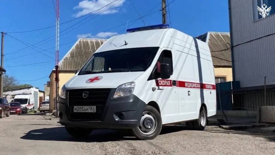 Владимир Сальдо поздравил работников скорой помощи Херсонской области с профессиональным праздником Владимир Сальдо поздравил работников скорой помощи Херсонской области с профессиональным праздником