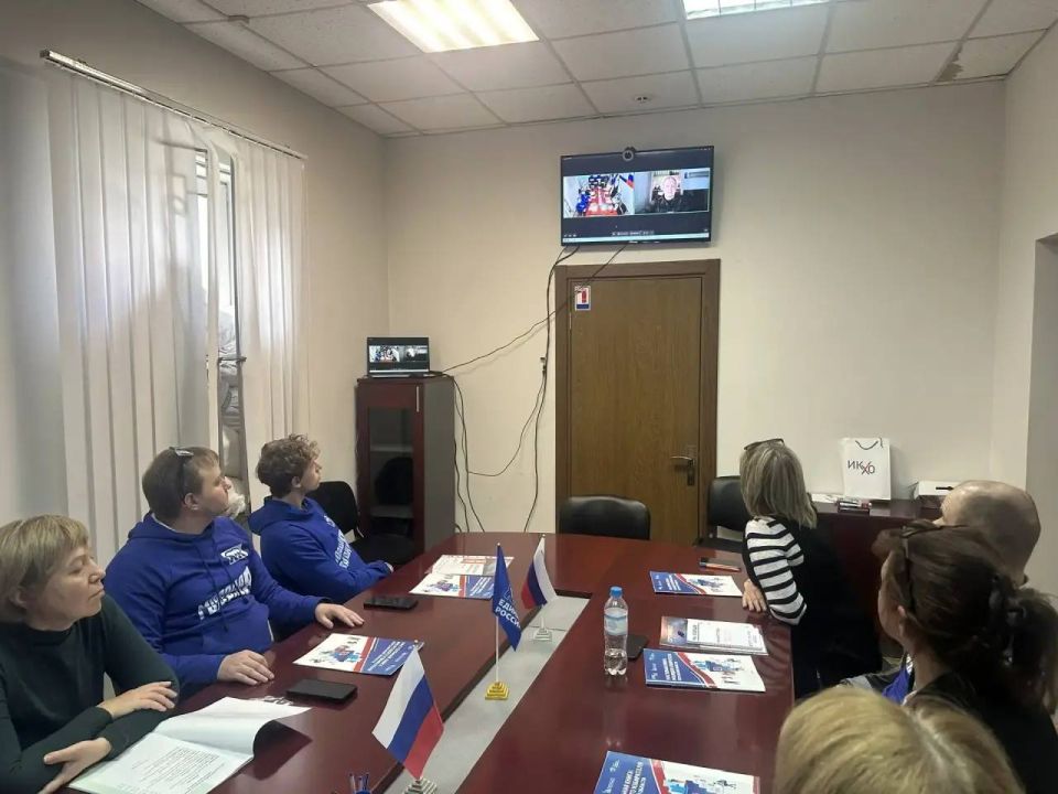 В Каховском округе прошел молодежный час для будущих избирателей В Каховском округе прошел молодежный час для будущих избирателей