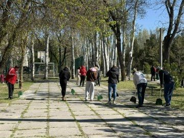 Александр Дудка: Вместе за чистоту: Субботник на Набережной и у ЦКД Александр Дудка: Вместе за чистоту: Субботник на Набережной и у ЦКД