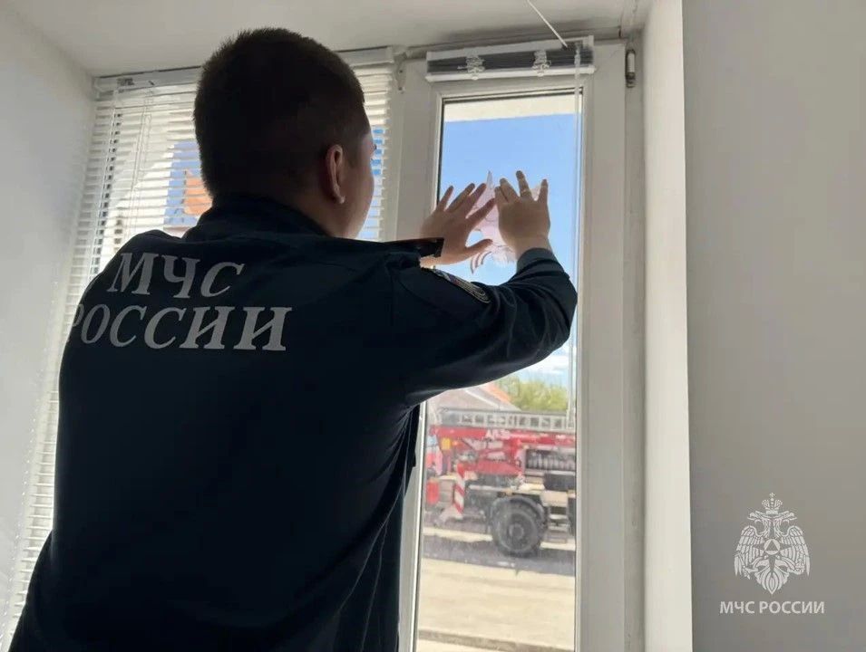 В преддверии 9 Мая по всей стране стартовала добрая и важная акция «Окна Победы» В преддверии 9 Мая по всей стране стартовала добрая и важная акция «Окна Победы»