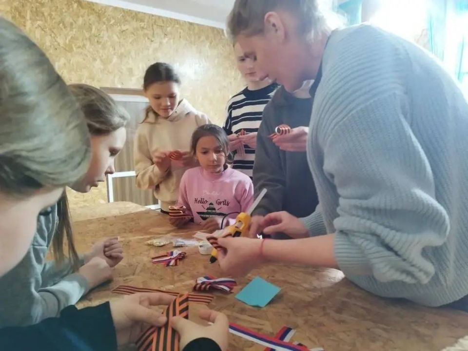 Своими руками и от всей души Своими руками и от всей души