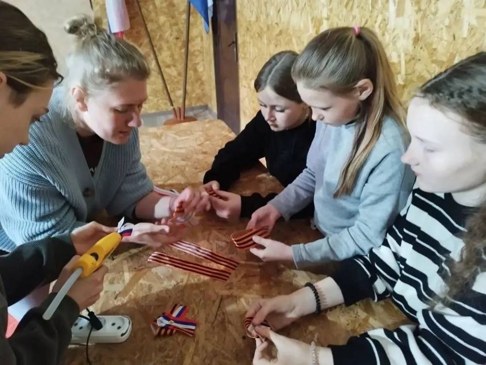 Своими руками и от всей души Своими руками и от всей души