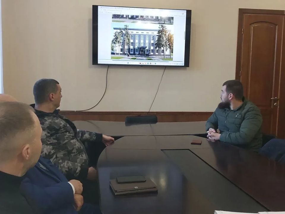 Центральная площадь Геническа преобразится: шеф-регион приступил к разработке проекта Центральная площадь Геническа преобразится: шеф-регион приступил к разработке проекта