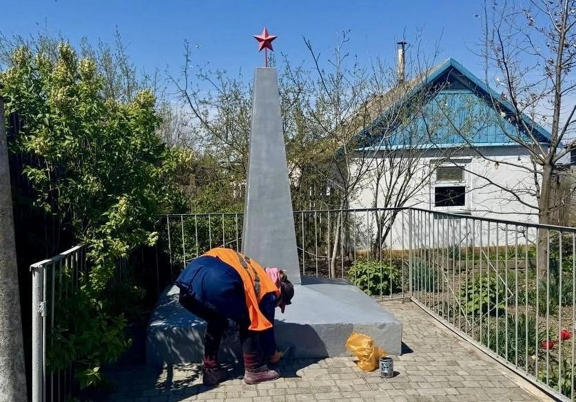 В Новоалексеевке приведен в порядок мемориал погибшему солдату Великой Отечественной войны В Новоалексеевке приведен в порядок мемориал погибшему солдату Великой Отечественной войны