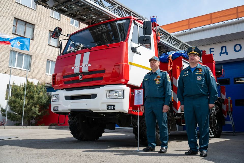 Владимир Сальдо: В Геническе установили монумент легендарной пожарной автоцистерны Владимир Сальдо: В Геническе установили монумент легендарной пожарной автоцистерны
