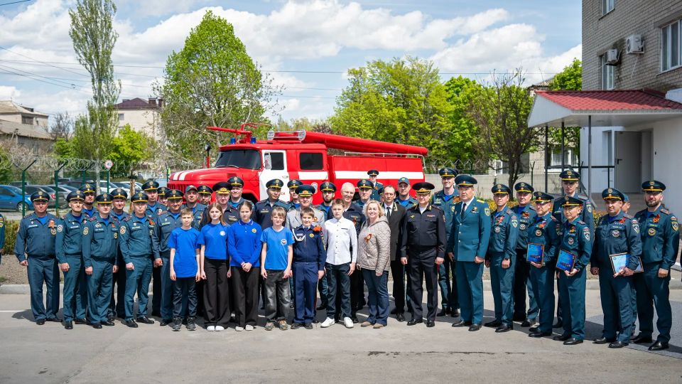 Владимир Сальдо: В Геническе установили монумент легендарной пожарной автоцистерны Владимир Сальдо: В Геническе установили монумент легендарной пожарной автоцистерны