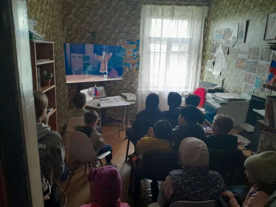 В Геническом округе проходят мероприятия ко Дню коренных малочисленных народов России В Геническом округе проходят мероприятия ко Дню коренных малочисленных народов России