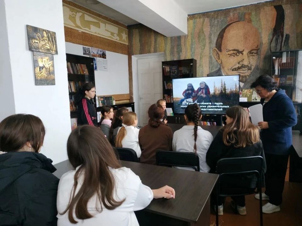 В Геническом округе проходят мероприятия ко Дню коренных малочисленных народов России В Геническом округе проходят мероприятия ко Дню коренных малочисленных народов России