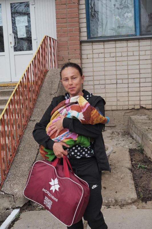 Глава Мордовии и губернатор Херсонской области посетили социальные объекты Каланчака Глава Мордовии и губернатор Херсонской области посетили социальные объекты Каланчака