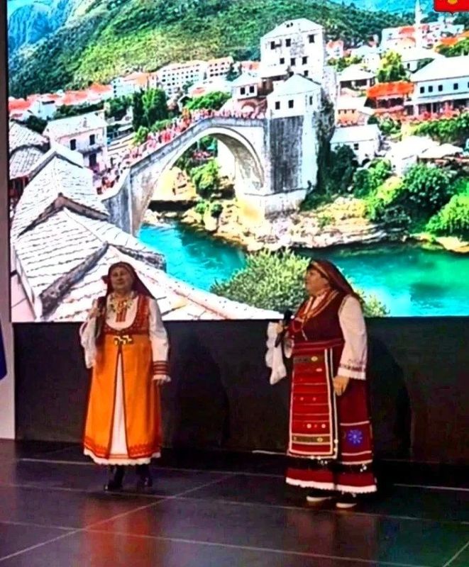 ПРАЗДНИК ДРУЖБЫ И ТРАДИЦИЙ ПРАЗДНИК ДРУЖБЫ И ТРАДИЦИЙ