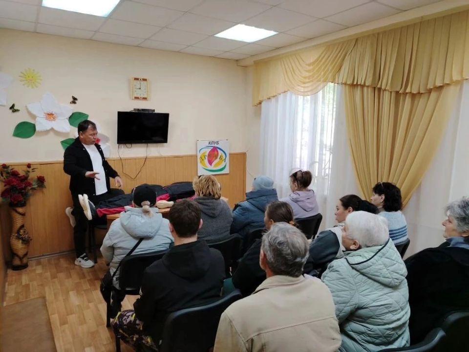 В Чаплинском центре соцобслуживания прошло обучение для помощников по уходу В Чаплинском центре соцобслуживания прошло обучение для помощников по уходу