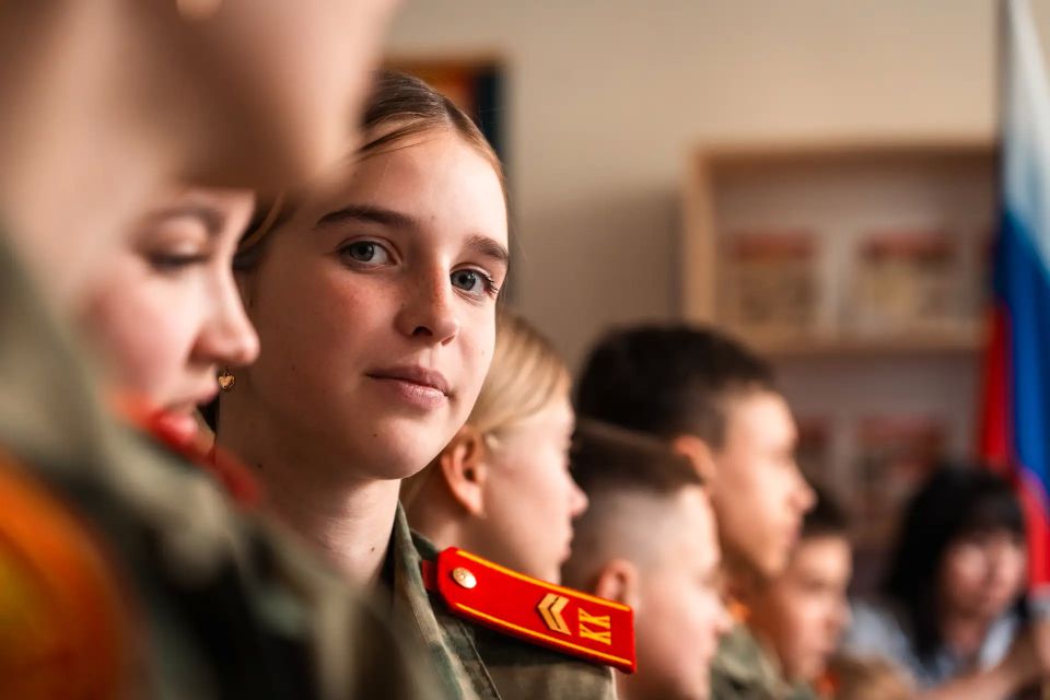 «Наследники Победы»: трогательный разговор о памяти с молодёжью Геническа «Наследники Победы»: трогательный разговор о памяти с молодёжью Геническа