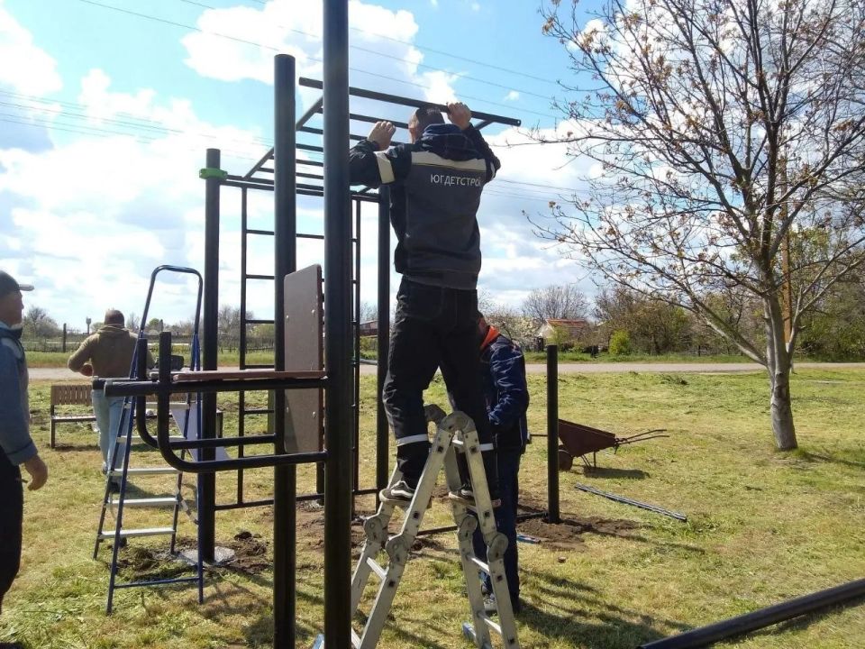 В Каховском округе стартовала реализация проектов по программе «Комплексное развитие сельских территорий» В Каховском округе стартовала реализация проектов по программе «Комплексное развитие сельских территорий»