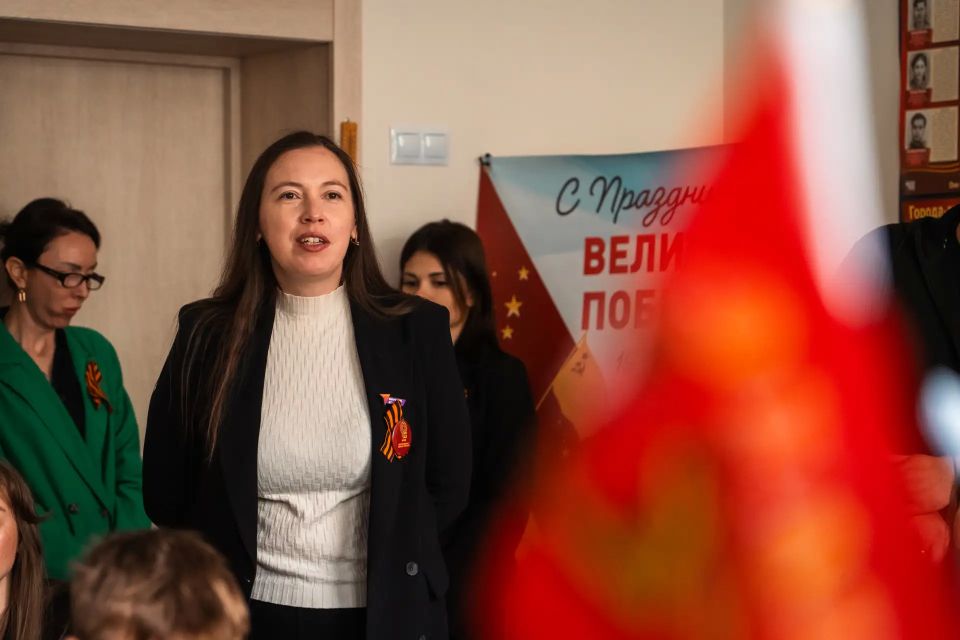 «Наследники Победы»: трогательный разговор о памяти с молодёжью Геническа «Наследники Победы»: трогательный разговор о памяти с молодёжью Геническа