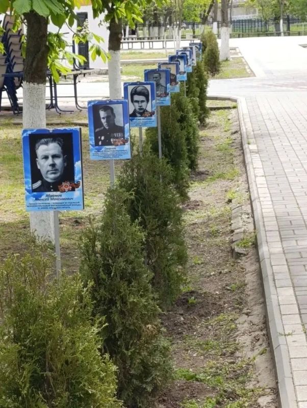 Работы по благоустройству и подготовке к летнему сезону в Геническом округе Работы по благоустройству и подготовке к летнему сезону в Геническом округе
