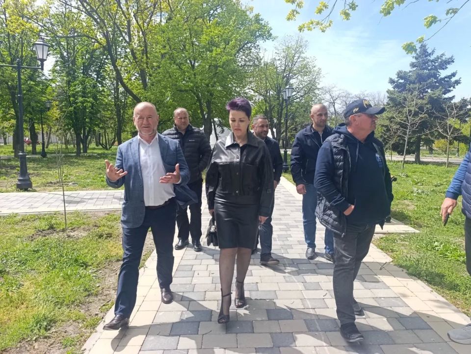 «Сад Памяти» для Геническа: Душевная благодарность за красоту и надежду «Сад Памяти» для Геническа: Душевная благодарность за красоту и надежду